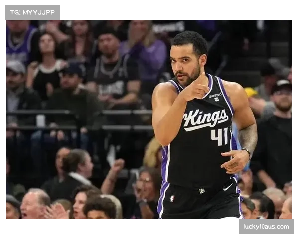 莱尔斯替代萨博尼斯首发 国王内线调整应对伤病困境