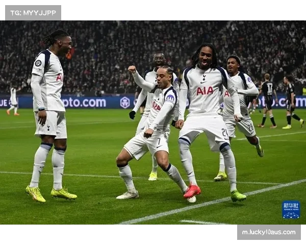 法兰克福主场不敌热刺 科赫440万年薪支撑防线 法兰克福主场不敌热刺 科赫440万年薪支撑防线